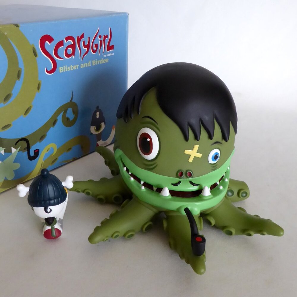 RARE NEW 2003 8.5” SCARY GIRL OCTOPUS BLISTER BIRDIE DESIGNER VINYL FIGURE